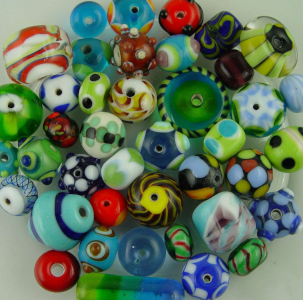 Glass Beads Class with Rhonda Scott – The Workspace